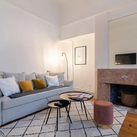 Appartement Centre - Cozy And Functional Ap
